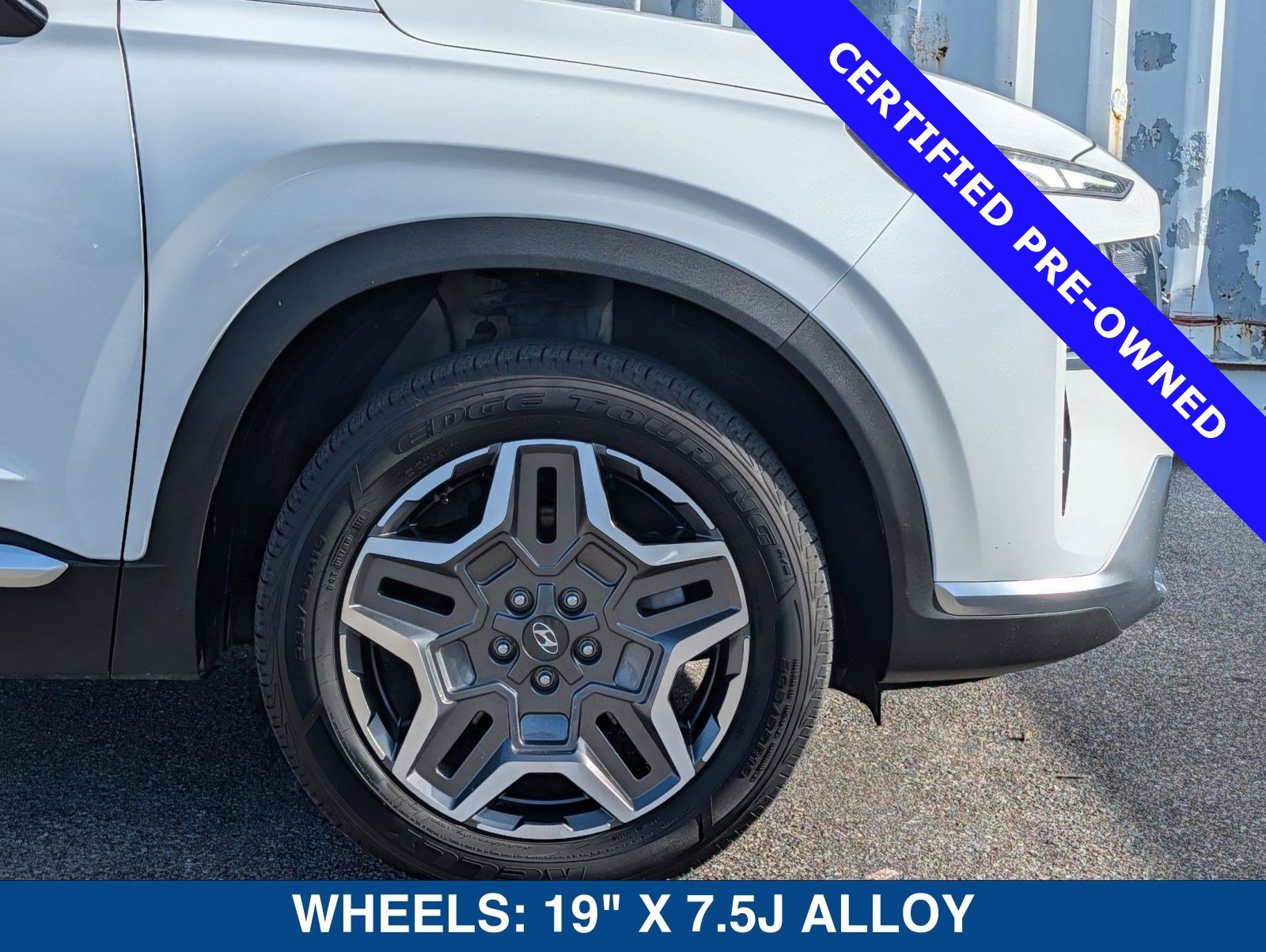 Used 2023 Hyundai Santa Fe SEL Convenience AWD/4WD image 11