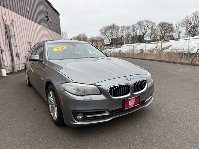 Used 2016 BMW 528i xDrive Sedan image 3