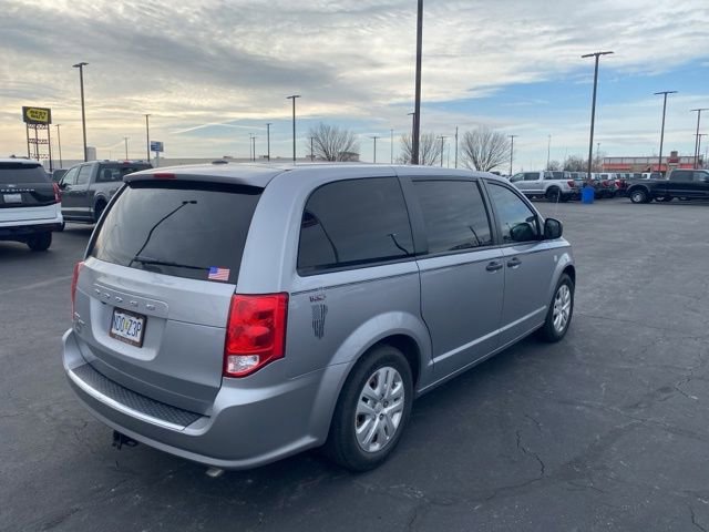 Used 2020 Dodge Grand Caravan SE image 6