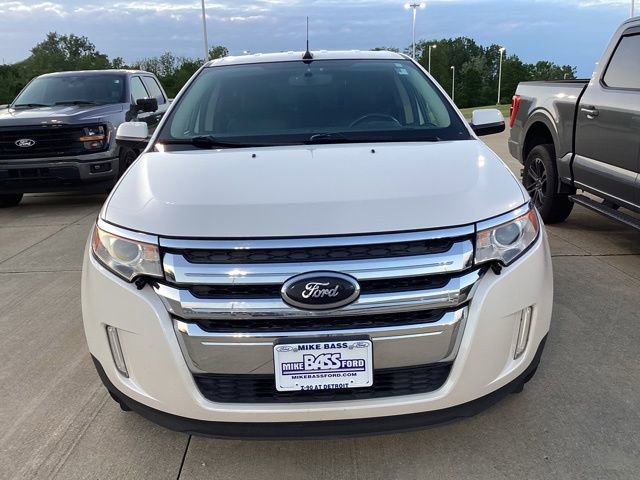 Used 2013 Ford Edge Limited w/ Driver Entry Pkg FWD image 2