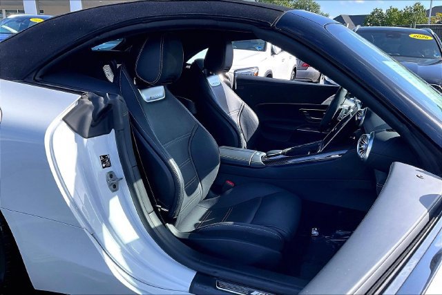 Used 2022 Mercedes-Benz SL 63 AMG 4MATIC image 7