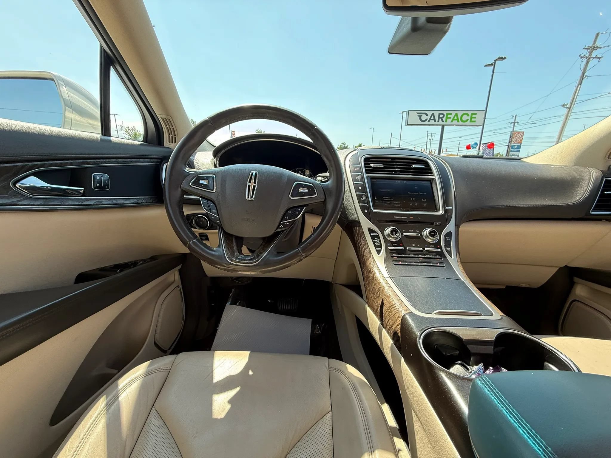 Used 2016 Lincoln MKX Select w/ Select Plus Package AWD/4WD image 29