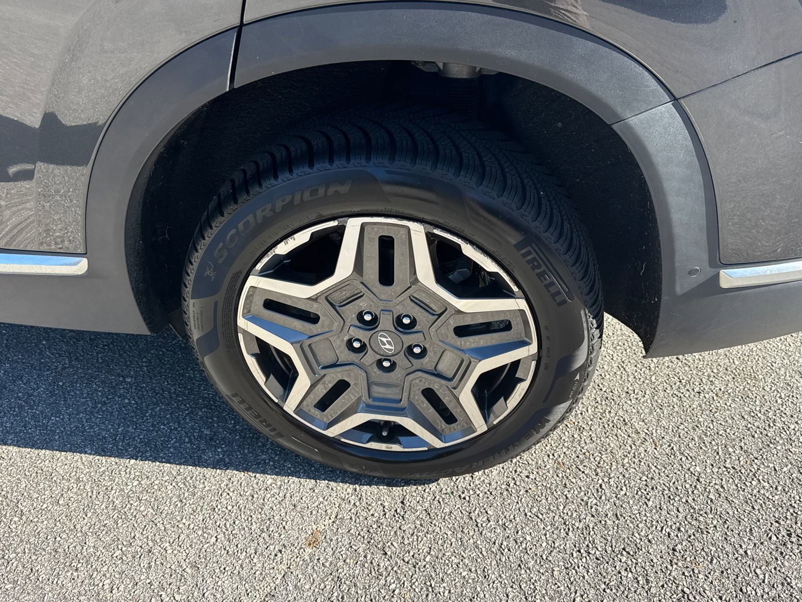 Used 2023 Hyundai Santa Fe Limited image 20