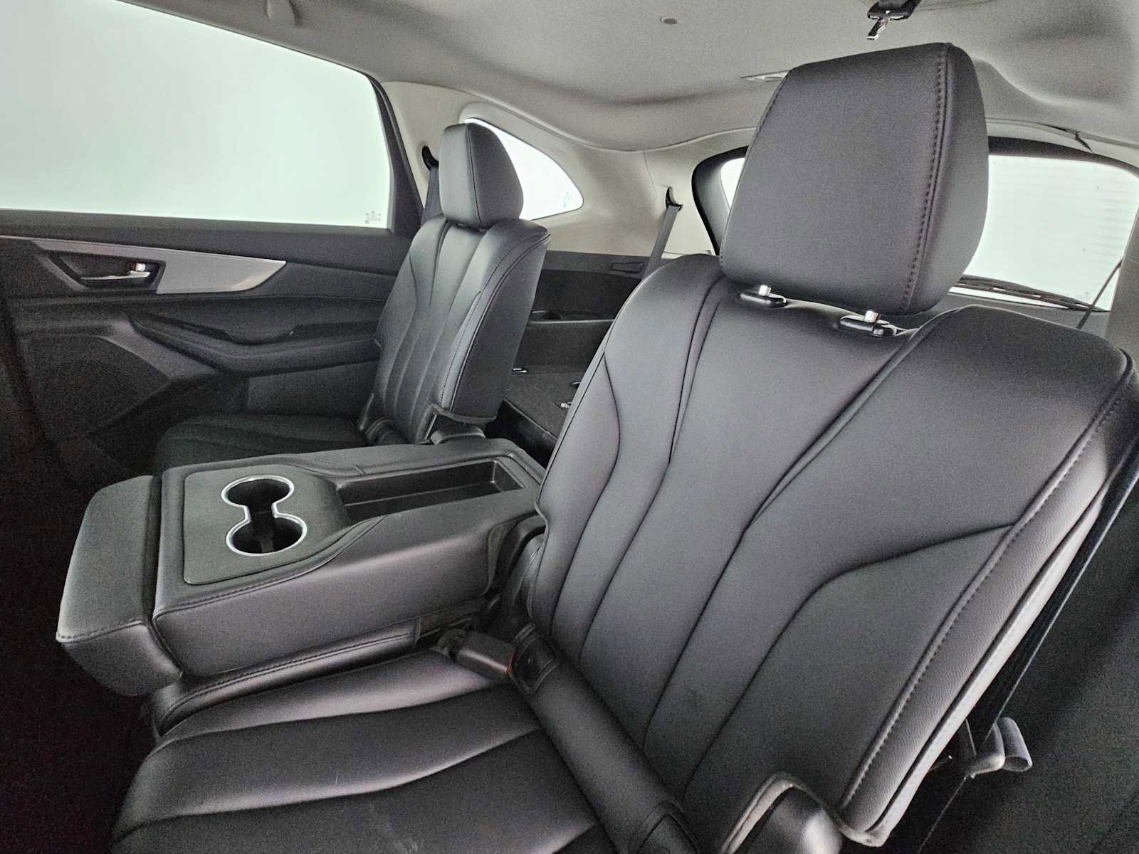 Used 2023 Acura MDX FWD image 19