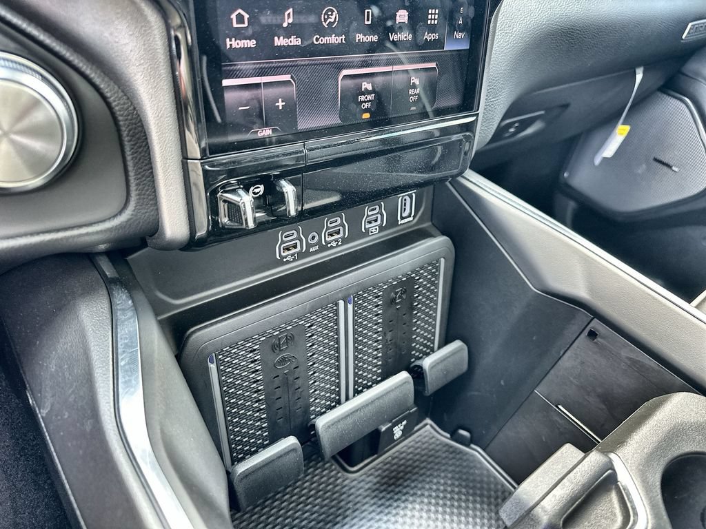 Used 2026 RAM 1500 Laramie w/ Night Edition AWD/4WD image 27