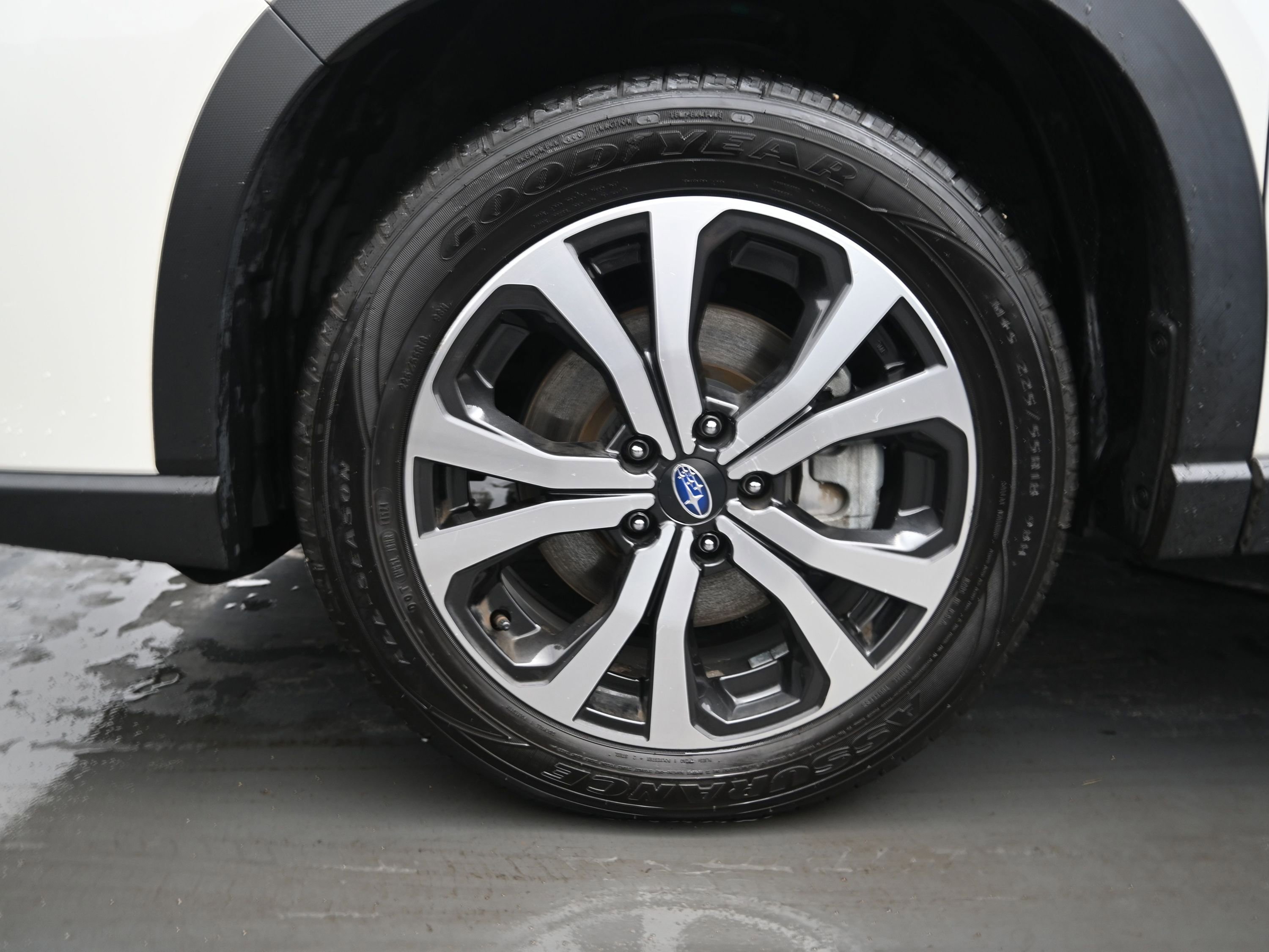 Used 2022 Subaru Forester Limited image 11