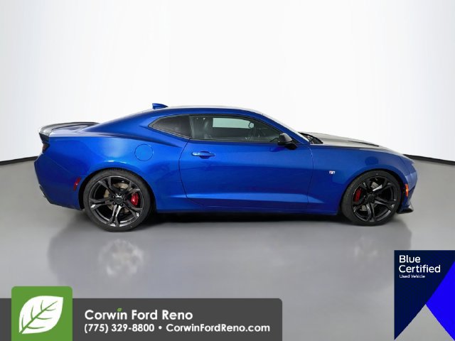 Used 2018 Chevrolet Camaro SS RWD image 11
