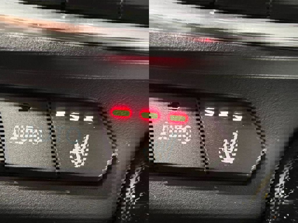 Used 2025 Acura TLX SH-AWD w/ A-SPEC Pkg image 17