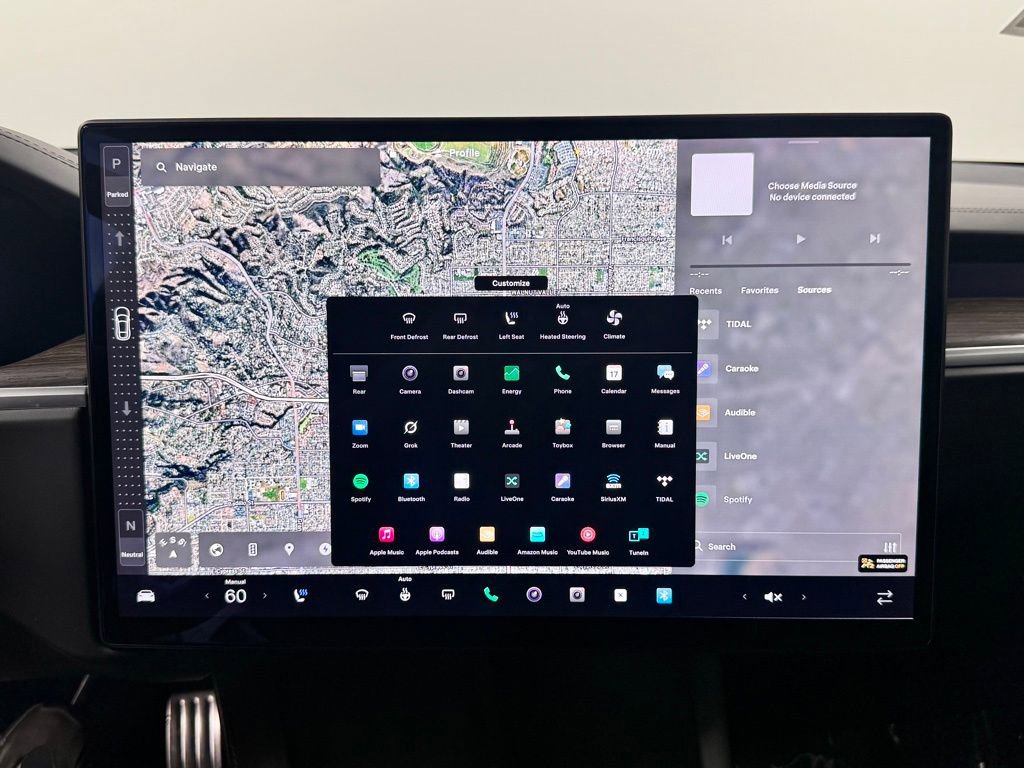 Used 2022 Tesla Model S image 31