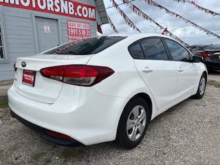 Used 2017 Kia Forte LX FWD image 8