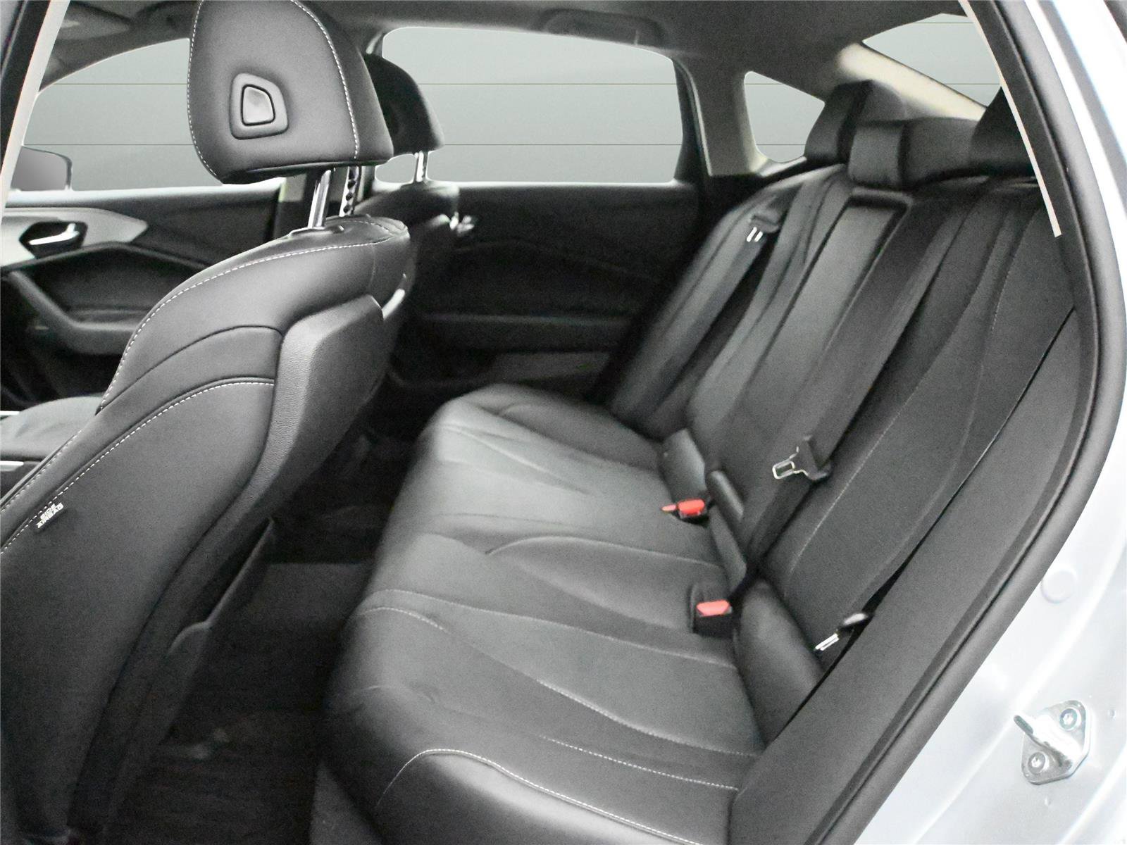 Certified 2022 Acura TLX w/ Technology Package image 11