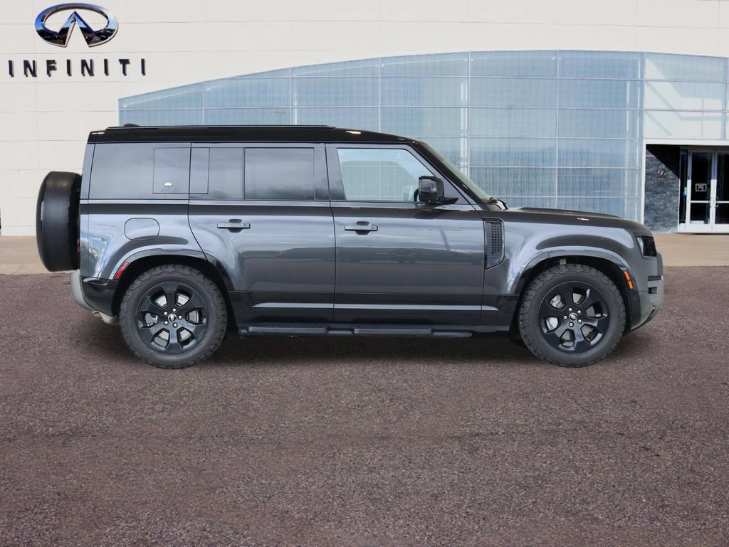 Used 2023 Land Rover Defender 110 X-Dynamic SE AWD/4WD image 50