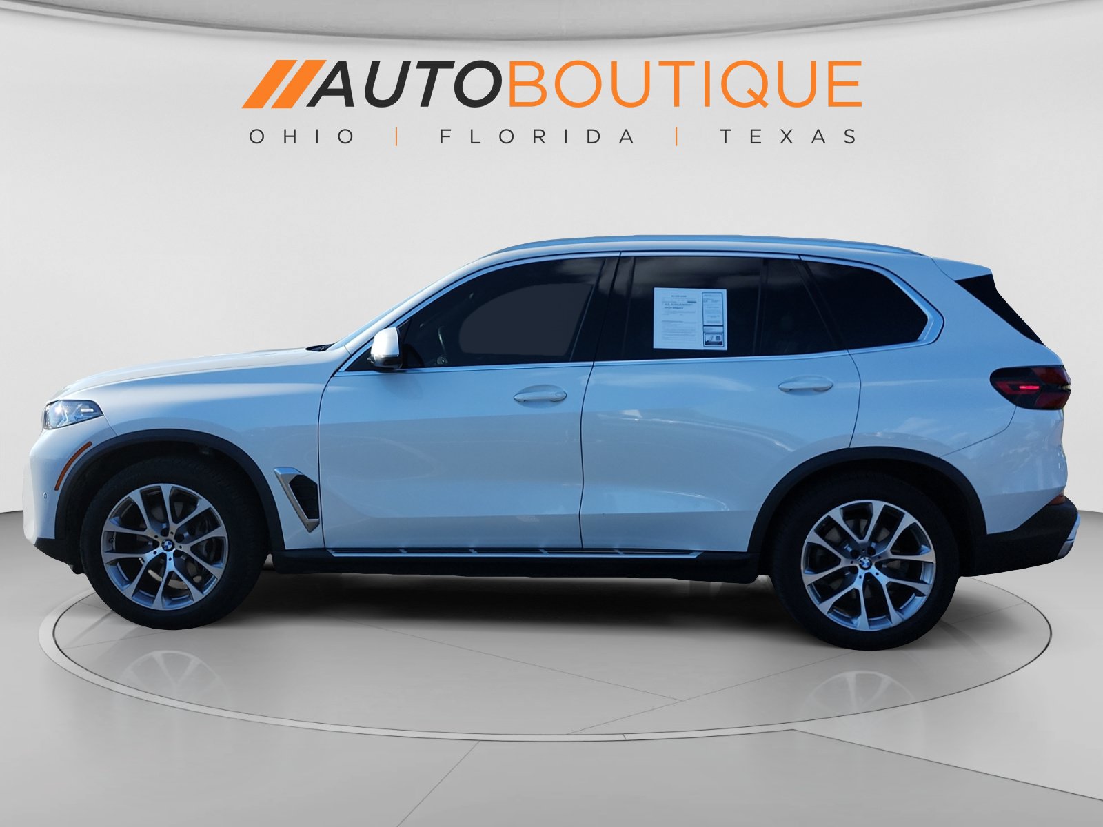 Used 2024 BMW X5 xDrive40i AWD/4WD image 2