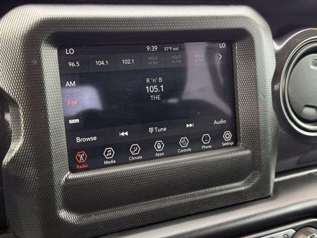 Certified 2022 Jeep Gladiator Sport AWD/4WD image 21