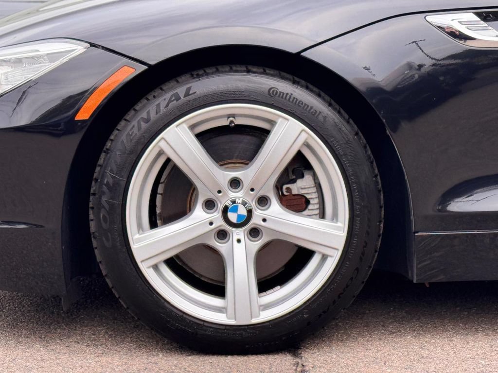 Used 2015 BMW Z4 sDrive28i RWD image 13
