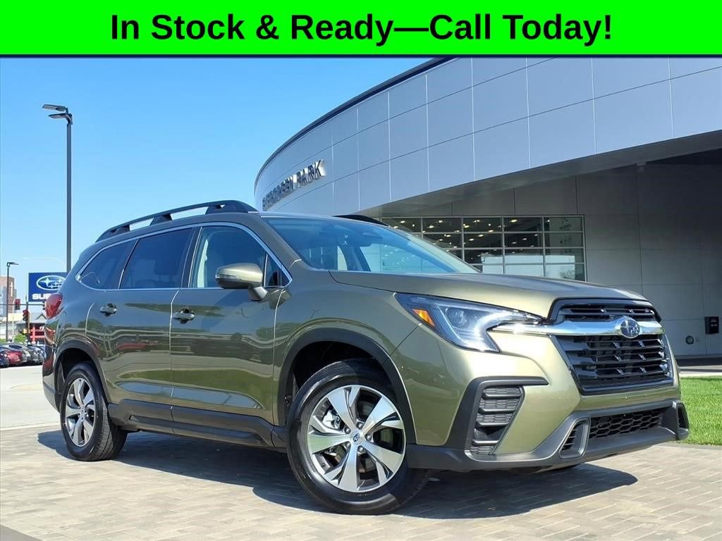 Used 2023 Subaru Ascent Premium w/ Convenience Package AWD/4WD image 1
