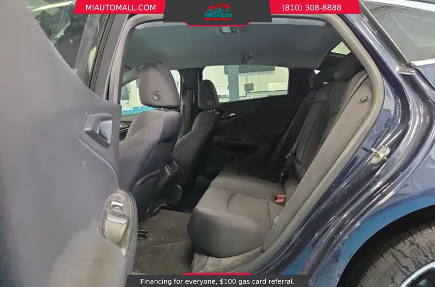 Used 2016 Chevrolet Malibu LT FWD image 11