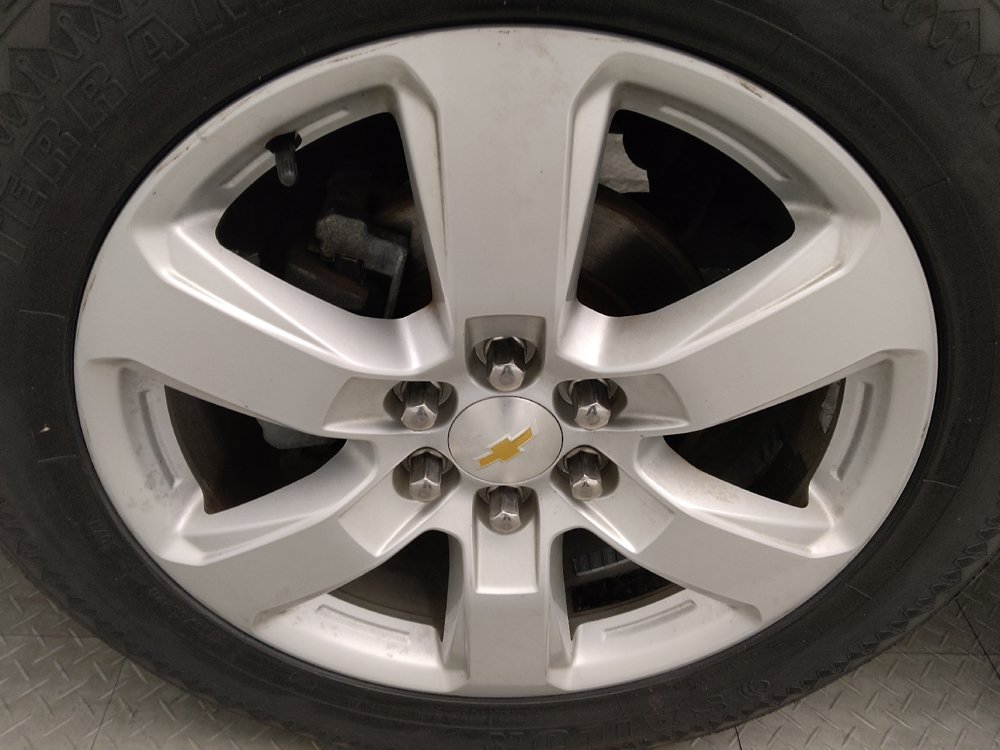 Used 2017 Chevrolet Traverse LT w/ Style and Technology Package FWD image 31
