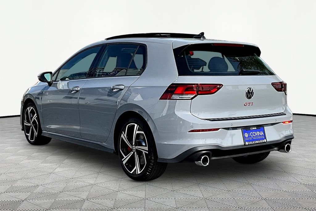 New 2026 Volkswagen GTI SE FWD image 4