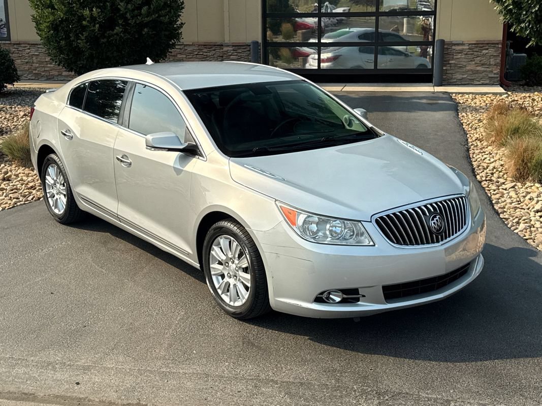 Used 2013 Buick LaCrosse Leather FWD image 25