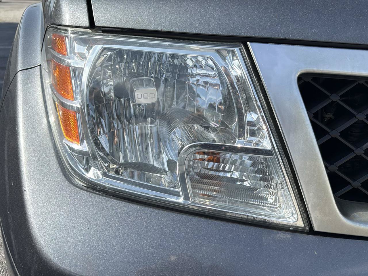 Used 2018 Nissan Frontier PRO-4X AWD/4WD image 51