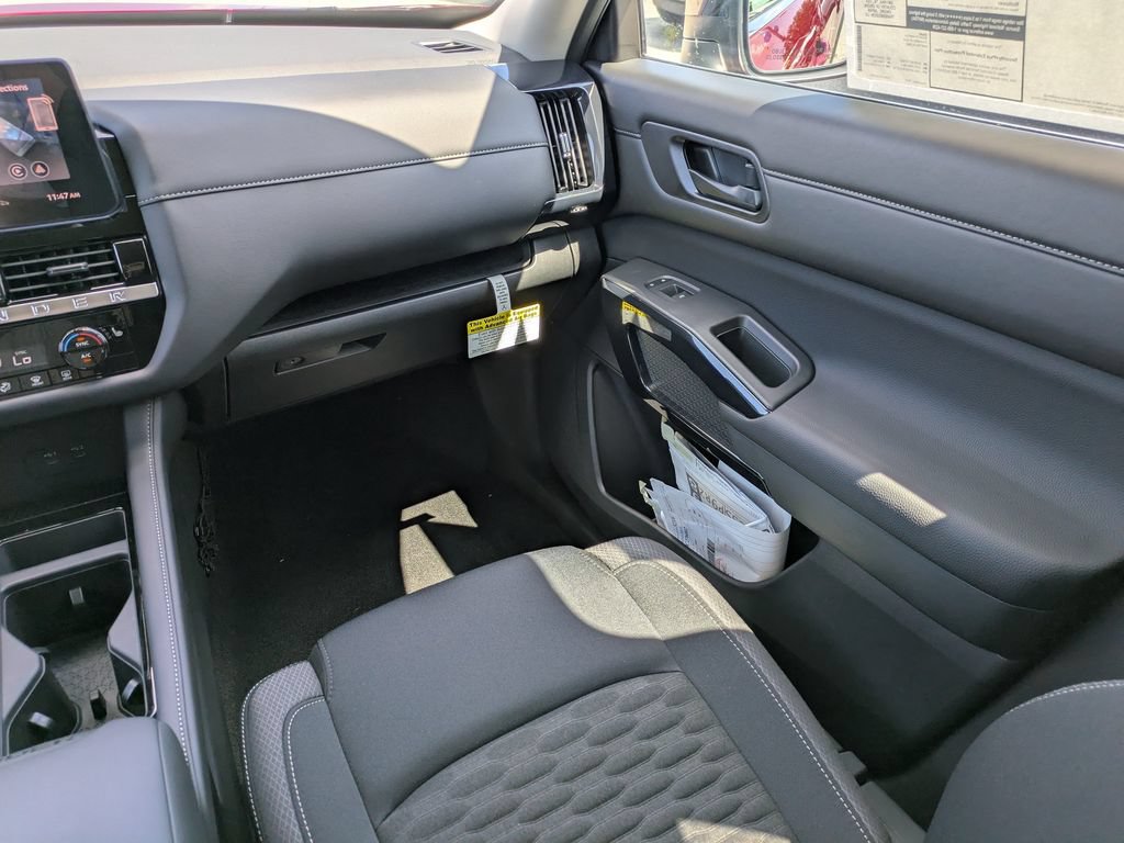 New 2026 Nissan Pathfinder SV w/ Cargo Package FWD image 17