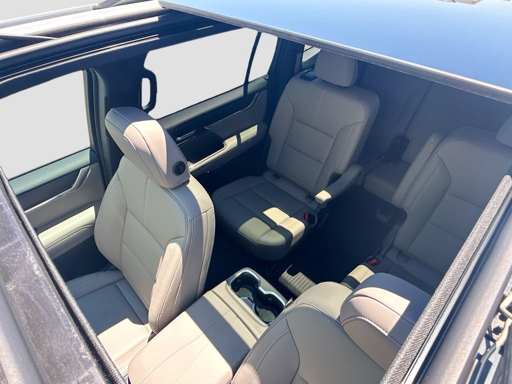 New 2026 GMC Acadia Elevation w/ Elevation Premium Package FWD image 23