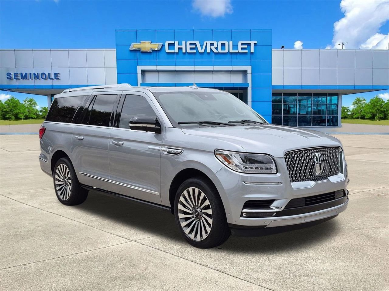 Used 2020 Lincoln Navigator L Reserve w/ Luxury Package AWD/4WD image 1
