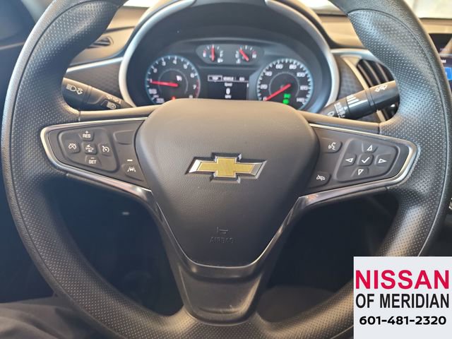 Used 2023 Chevrolet Malibu LT image 17