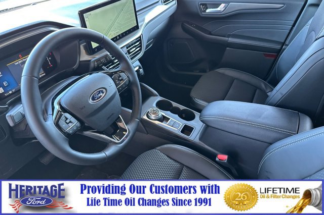 New 2025 Ford Escape SE w/ Class II Trailer Tow Package image 10