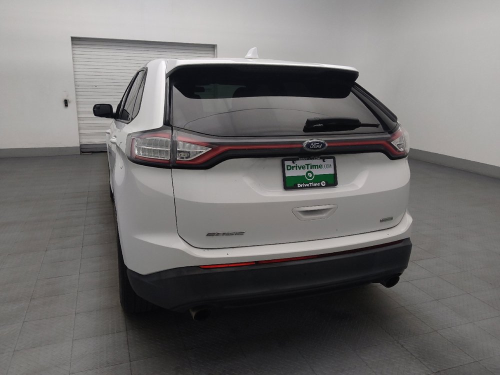 Used 2018 Ford Edge SE FWD image 6