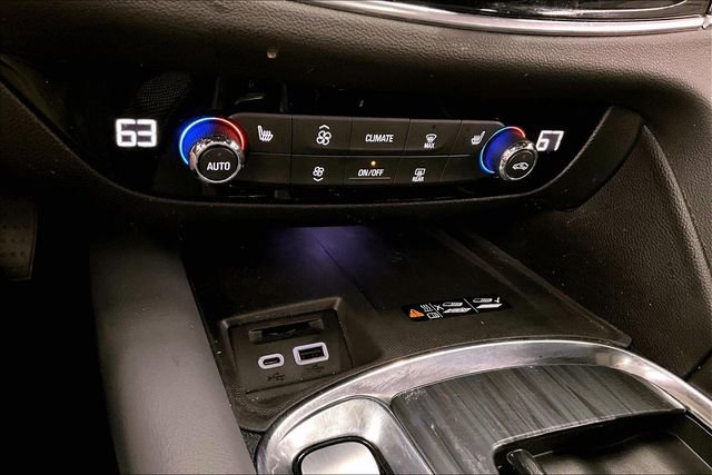 Used 2023 Buick Enclave Essence w/ Experience Buick Package AWD/4WD image 31