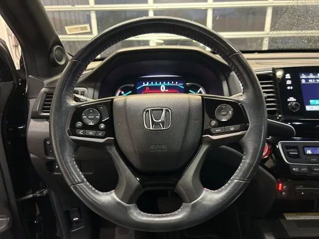 Used 2022 Honda Pilot Black Edition image 19