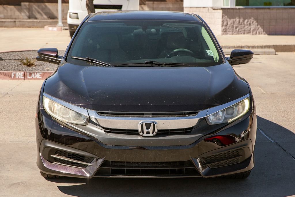 Used 2018 Honda Civic EX image 3