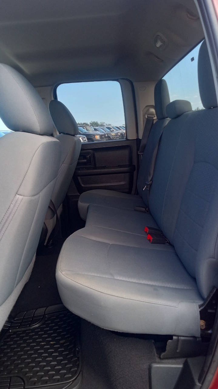 Used 2018 RAM 1500 Express w/ Express Value Package AWD/4WD image 17