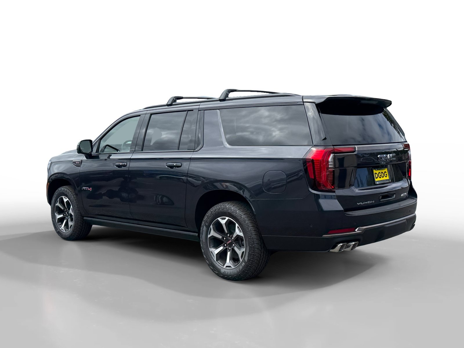 New 2026 GMC Yukon XL AT4 Ultimate w/ LPO, Floor Liner Package AWD/4WD image 3