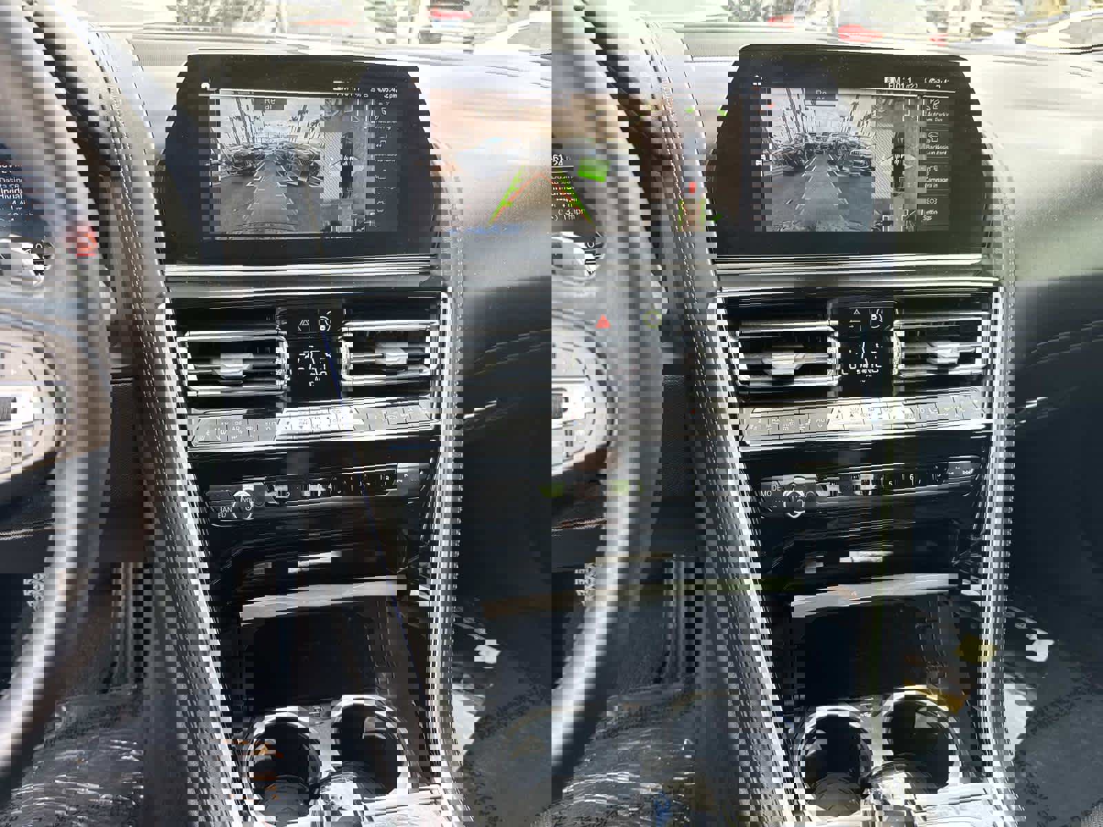 Used 2020 BMW 840i Convertible w/ Comfort Seating Package image 19