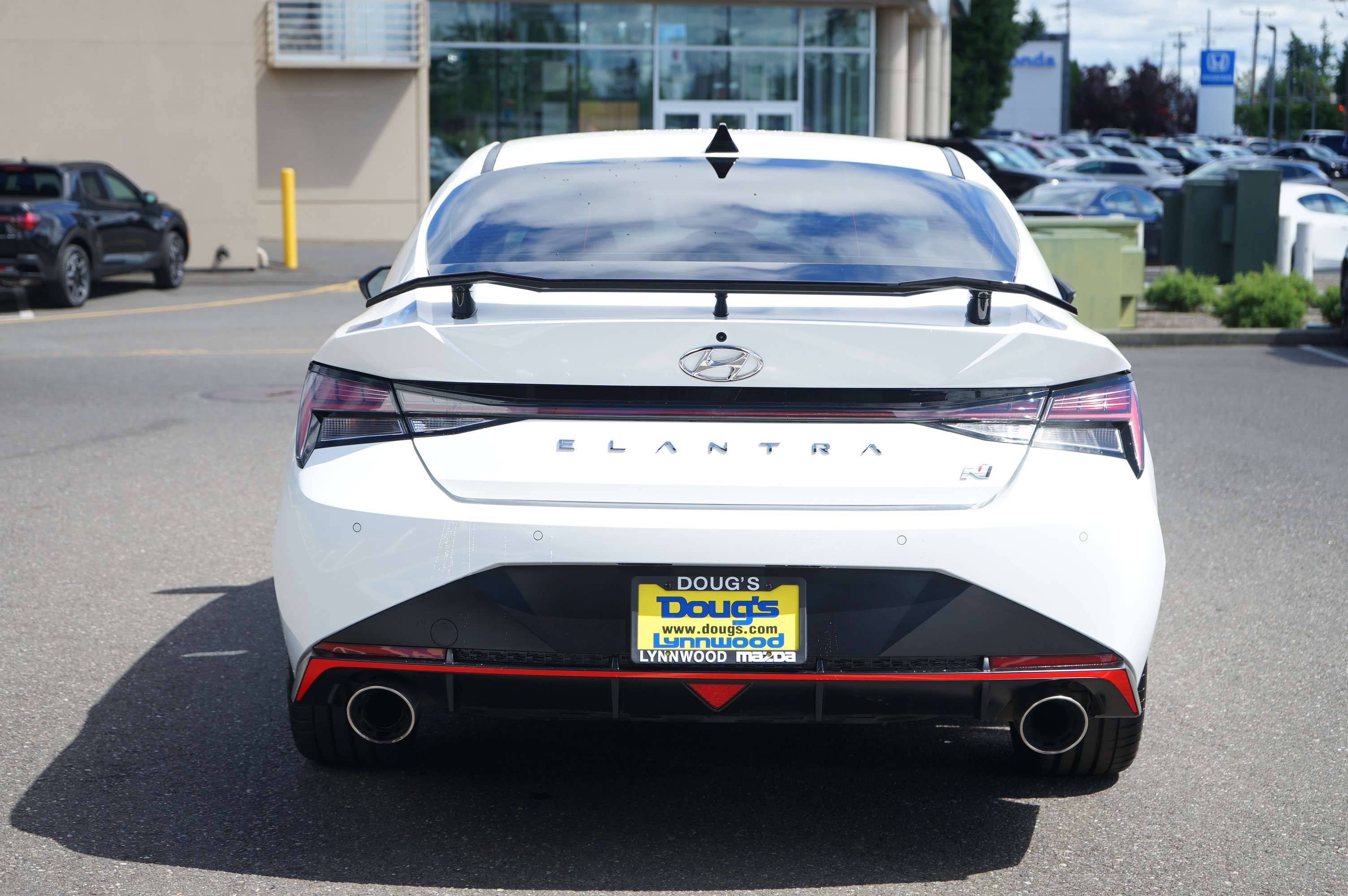 Used 2023 Hyundai Elantra N FWD image 4