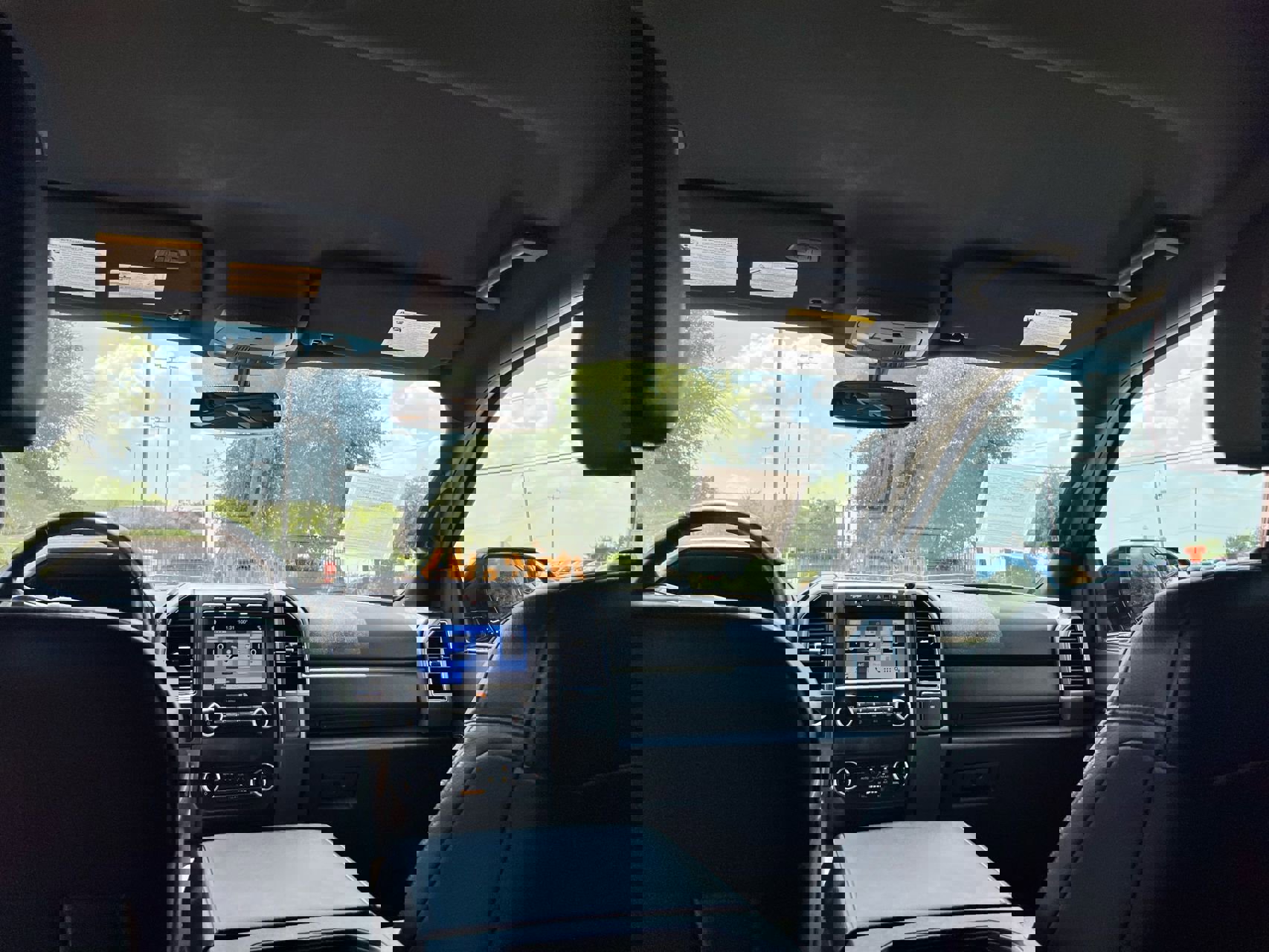 Used 2019 Ford Expedition Max XLT w/ Equipment Group 201A image 17