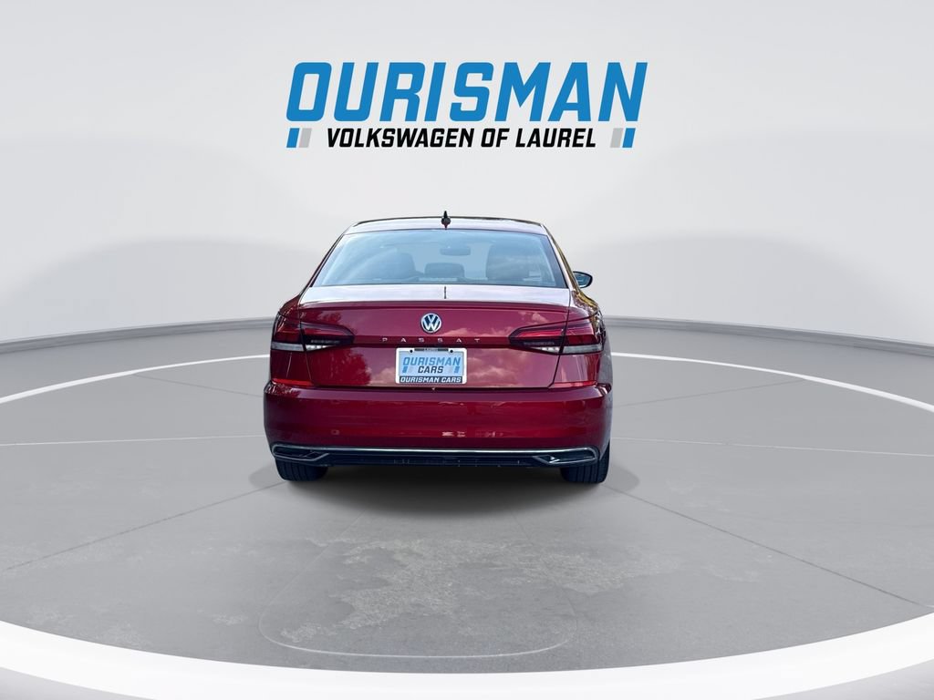 Used 2022 Volkswagen Passat 2.0T FWD image 7