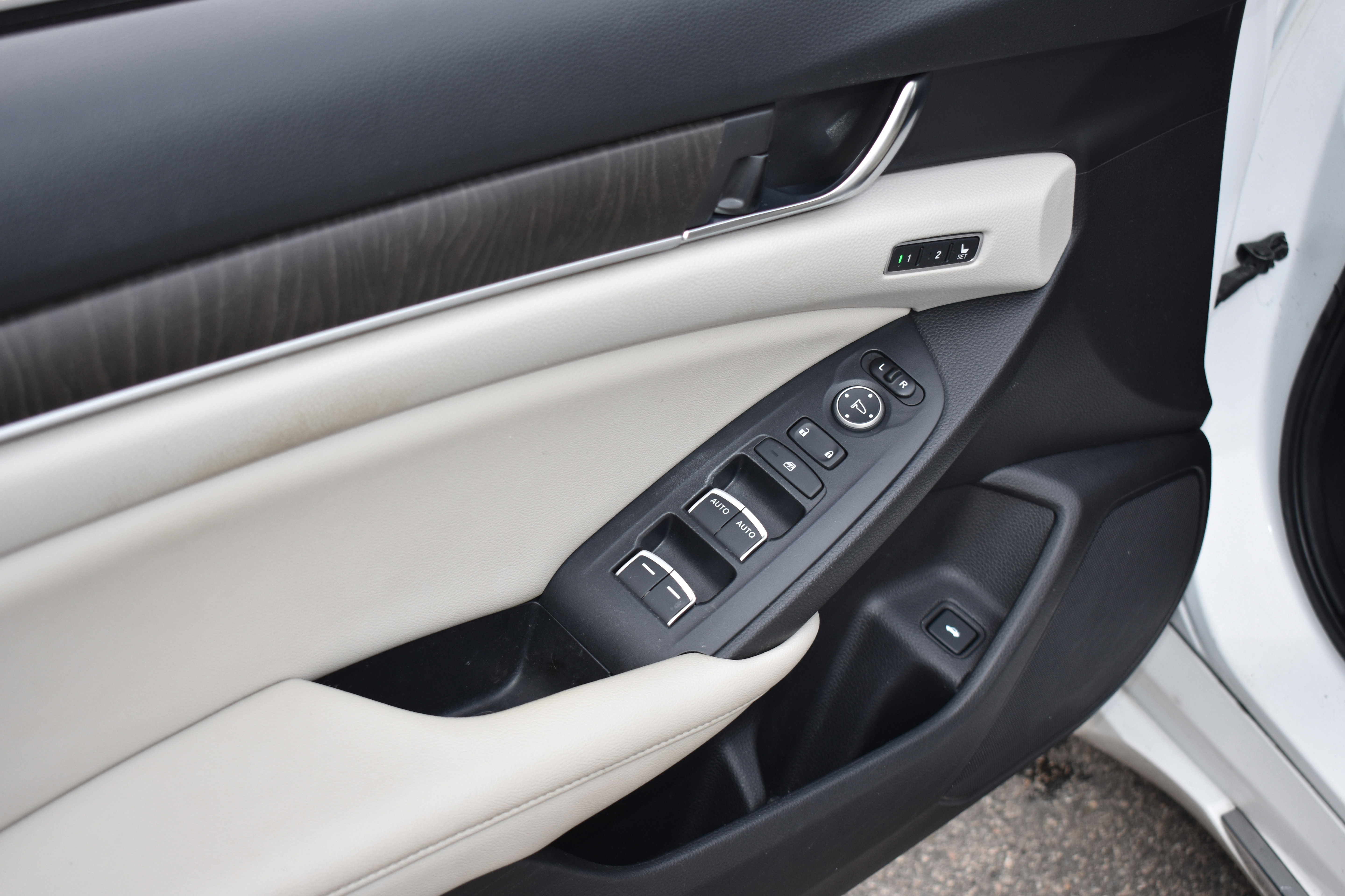 Certified 2021 Honda Accord EX-L image 26