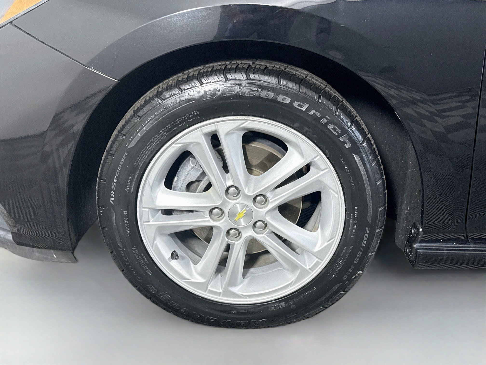 Used 2017 Chevrolet Cruze LT w/ Convenience Package FWD image 38