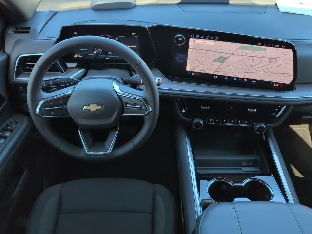 New 2026 Chevrolet Suburban LS image 4