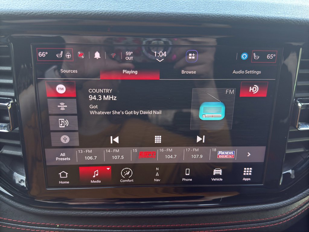 Used 2023 Dodge Durango GT image 26