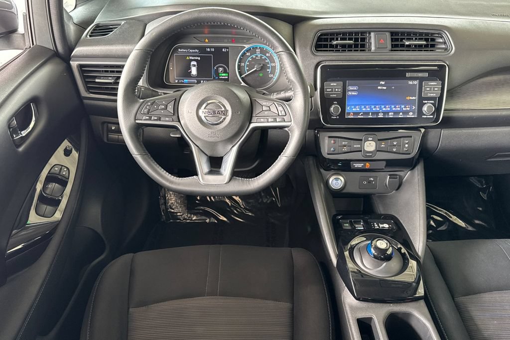 Used 2018 Nissan Leaf SV w/ Protection Package FWD image 13