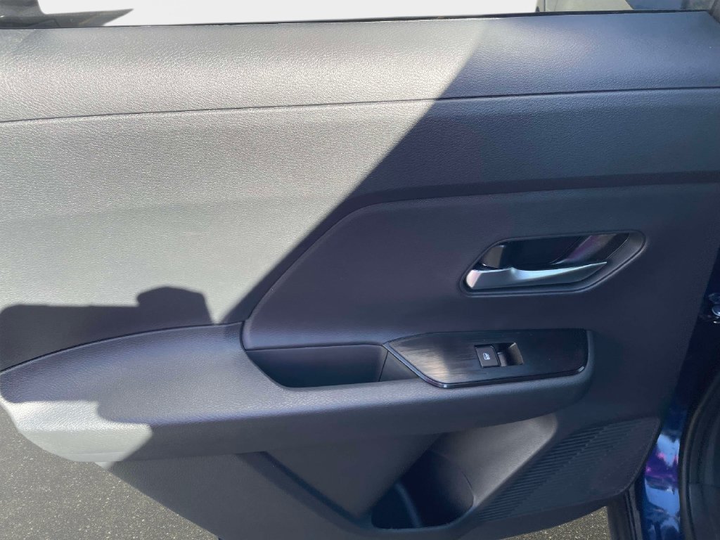New 2027 Nissan Kicks SV AWD/4WD image 15