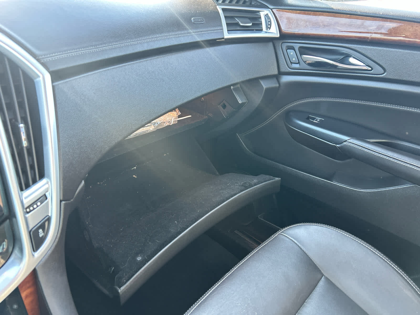 Used 2014 Cadillac SRX Luxury image 43