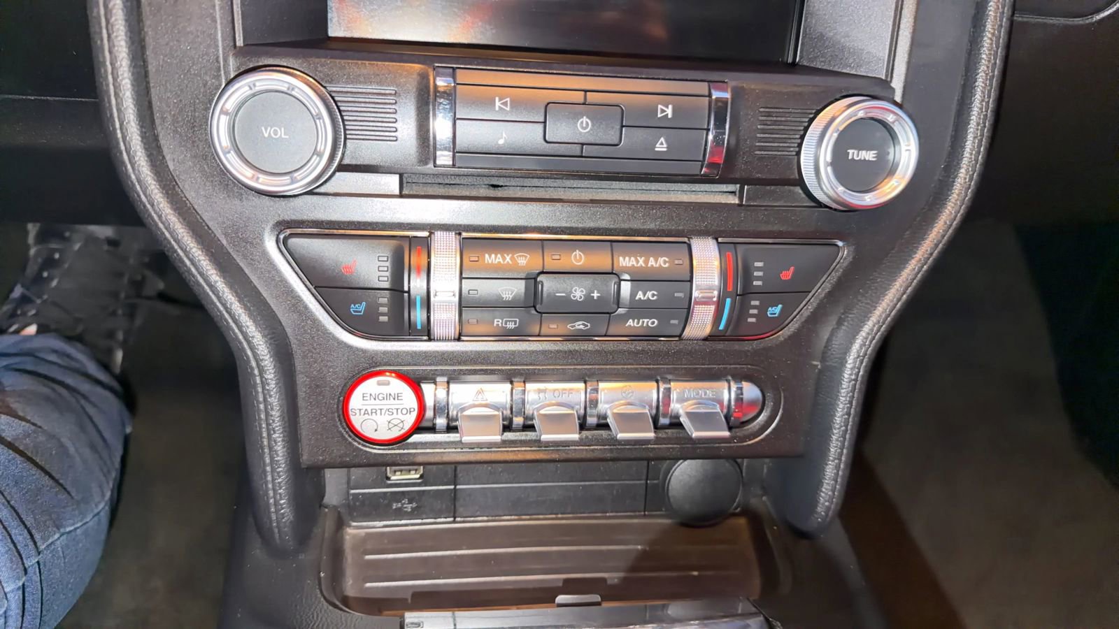 Used 2017 Ford Mustang GT image 29