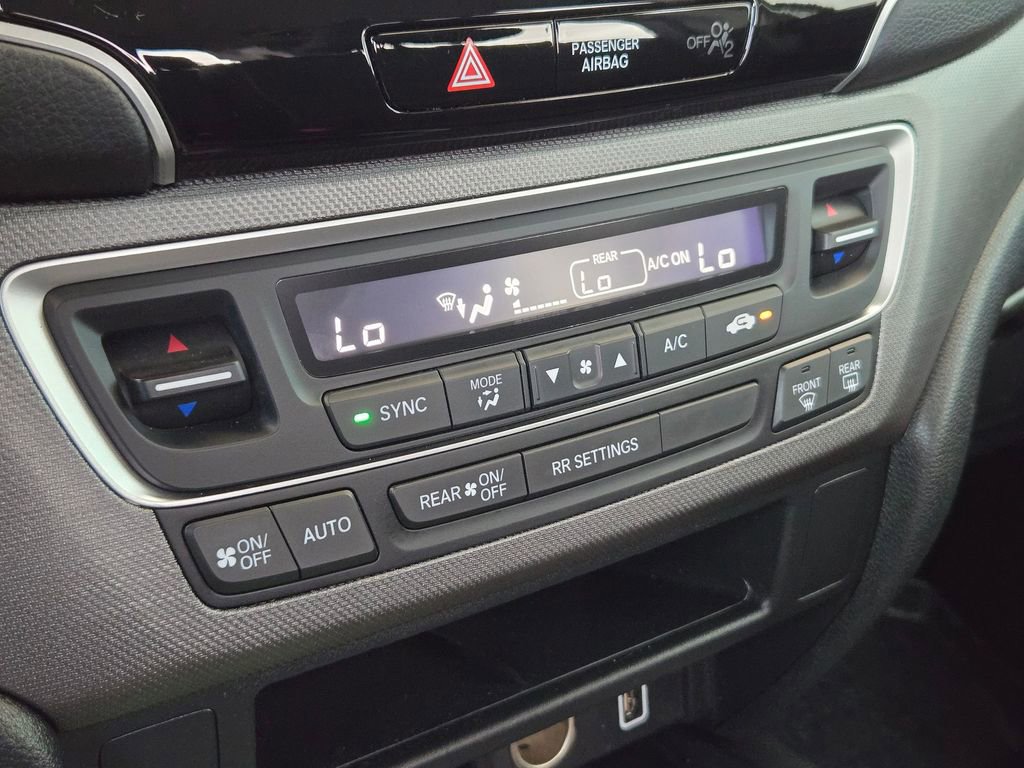 Used 2022 Honda Ridgeline Sport image 17