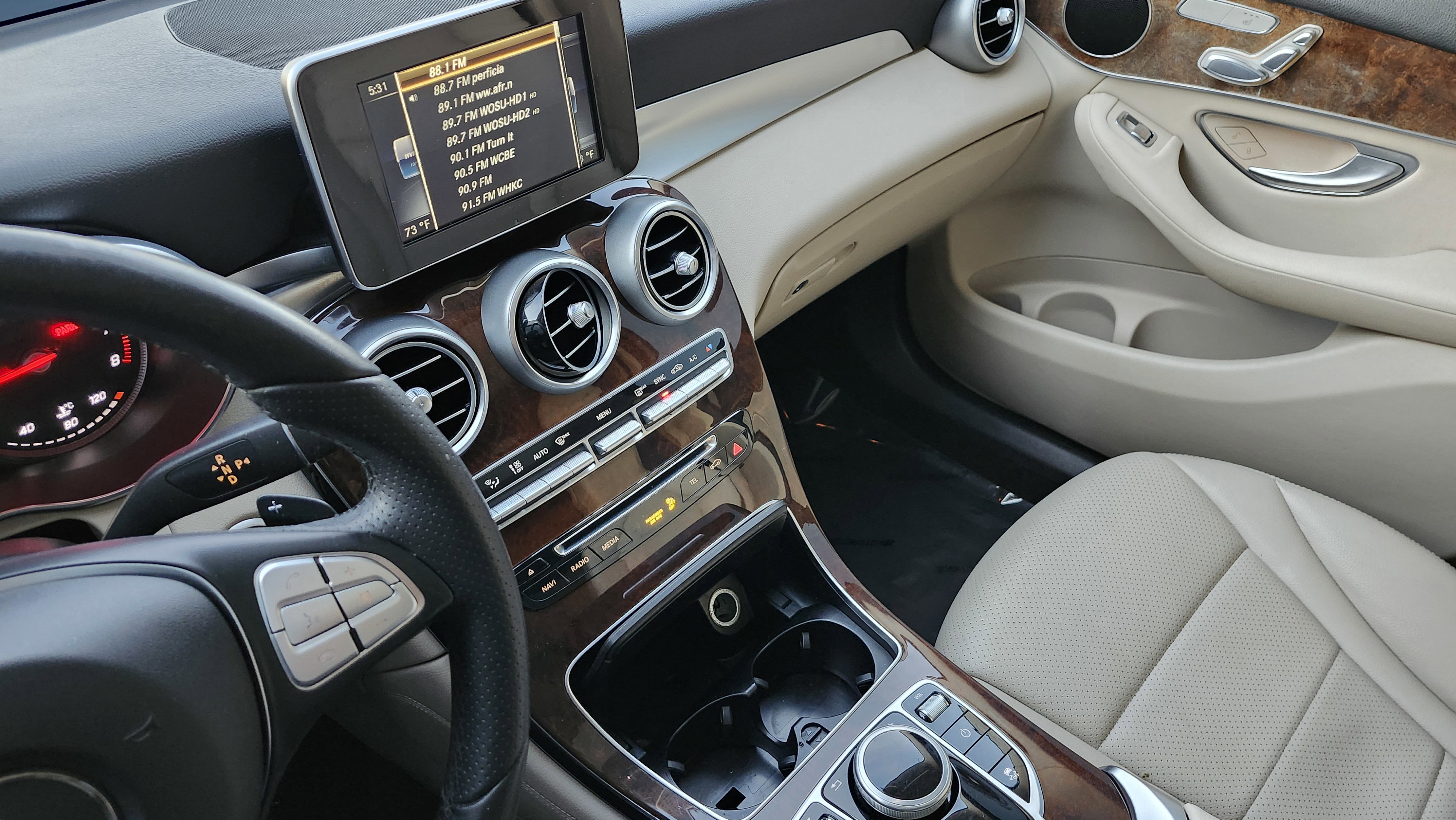 Used 2017 Mercedes-Benz GLC 300 w/ Premium 1 Package image 29